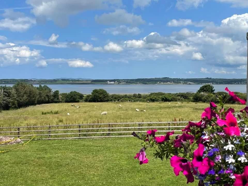 Keanes Of Curraheen, Bar, Restaurant & Accommodation Tralee Bagian luar foto