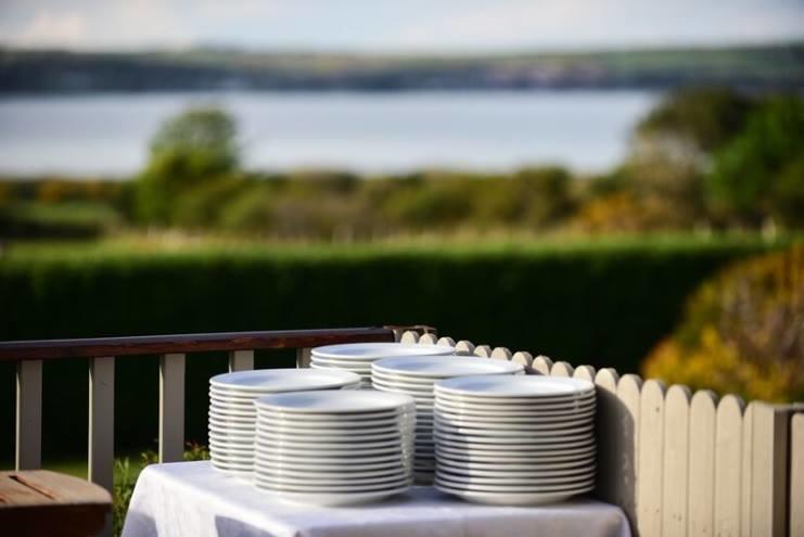 Keanes Of Curraheen, Bar, Restaurant & Accommodation Tralee Bagian luar foto